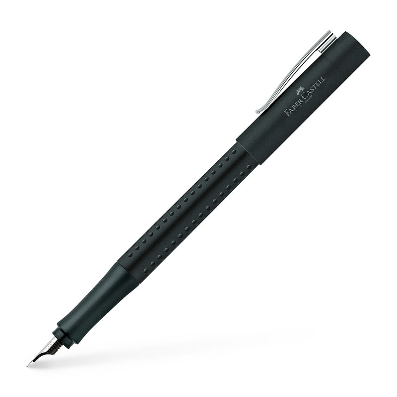 Grip 2011 Fountain Pen, Black - Medium